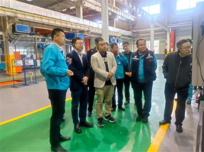 先导稀材科技集团侯振富联席总裁一行到大连机床进行业务交流